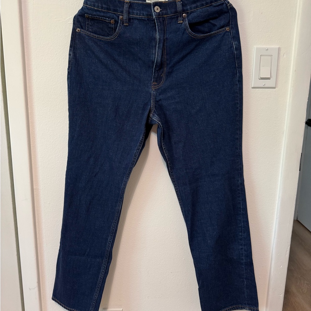 Abercrombie & Fitch The Ankle Straight Ultra high Rise Jean size 10 Long
